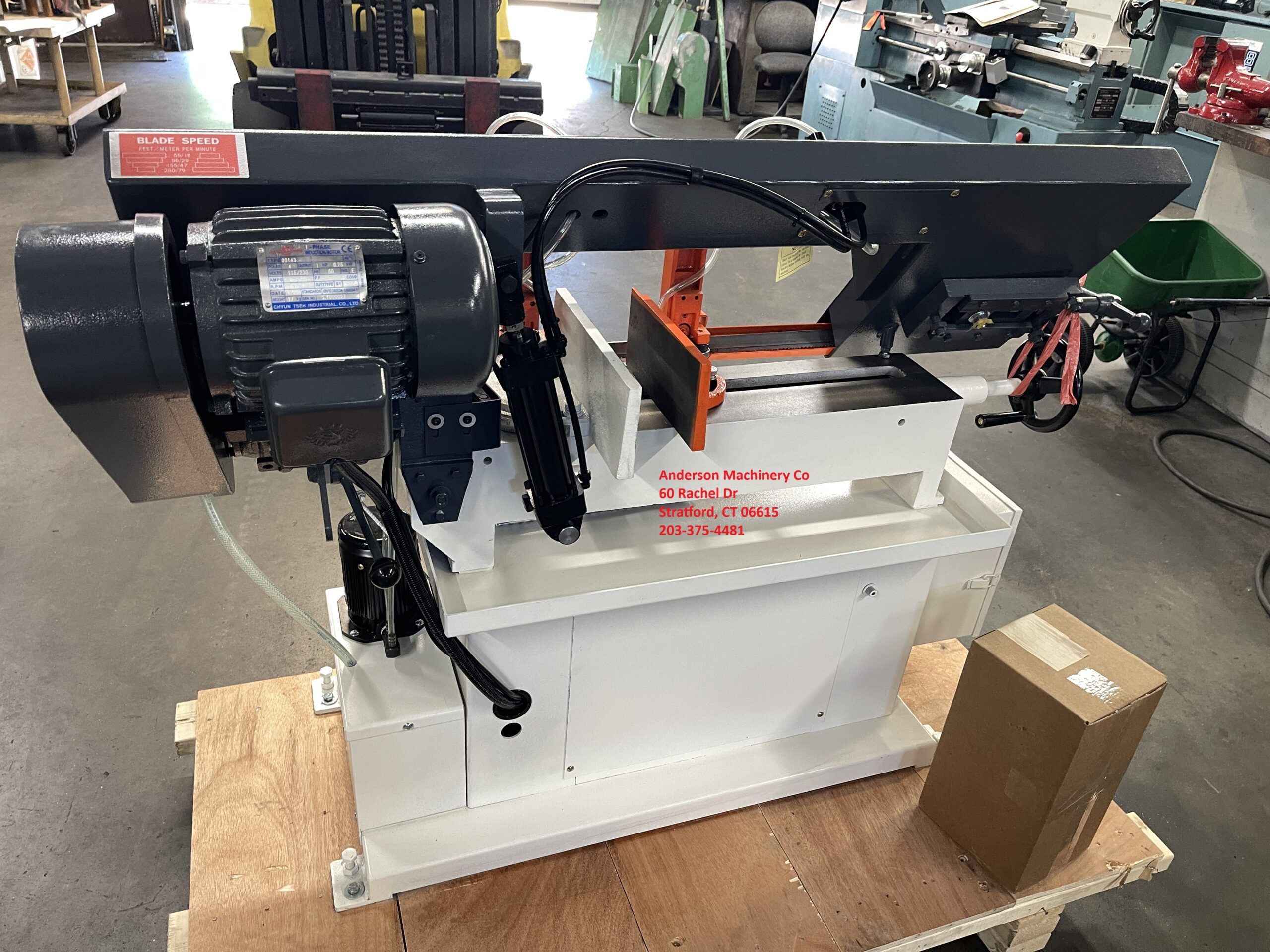 NEW CLAUSING MODEL KC812W HORIZONTAL BAND SAW - Image 4
