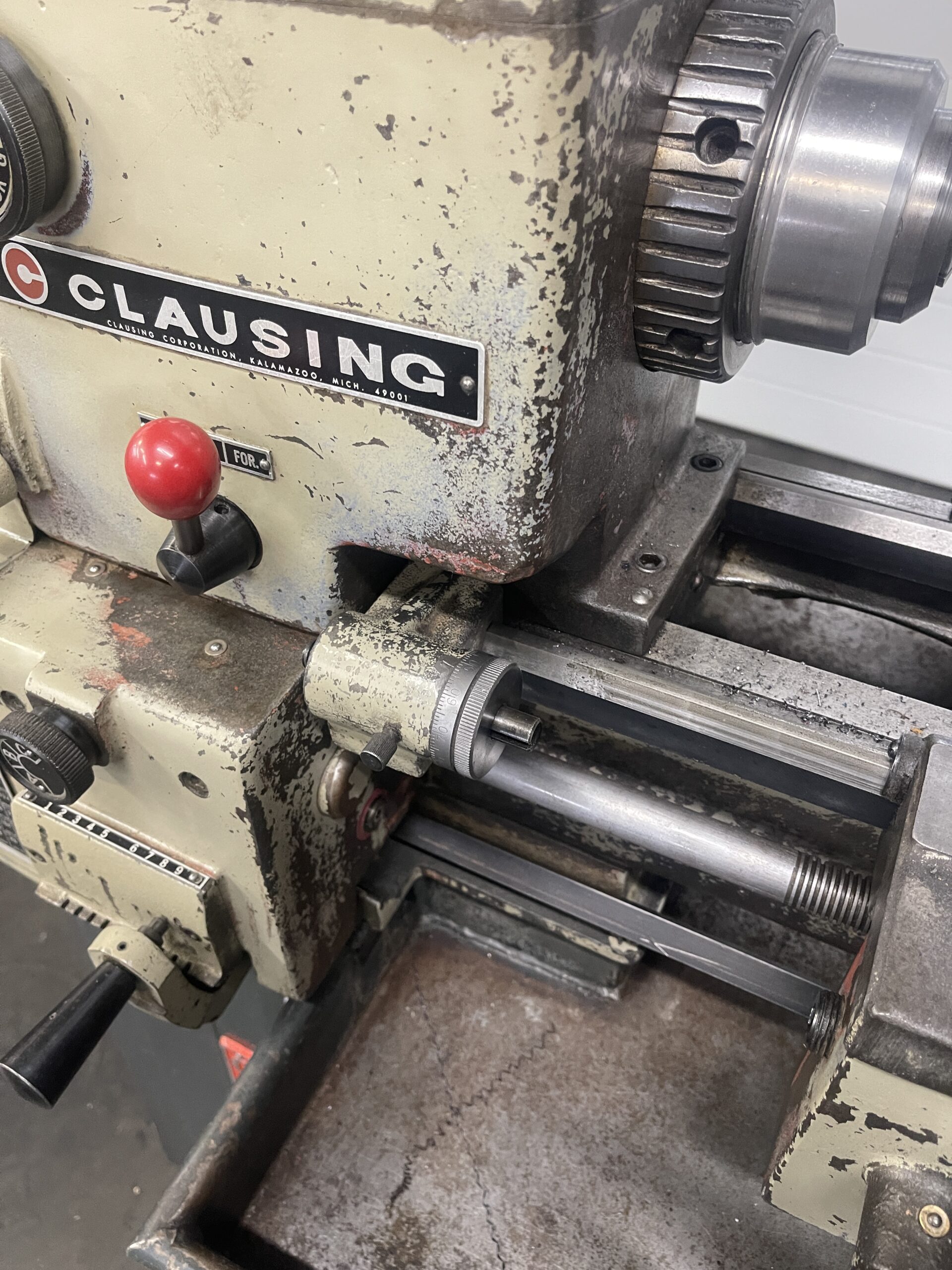 CLAUSING MODEL 5914 VARIABLE SPEED LATHE "Model 5904 12" x 24"" - Image 9