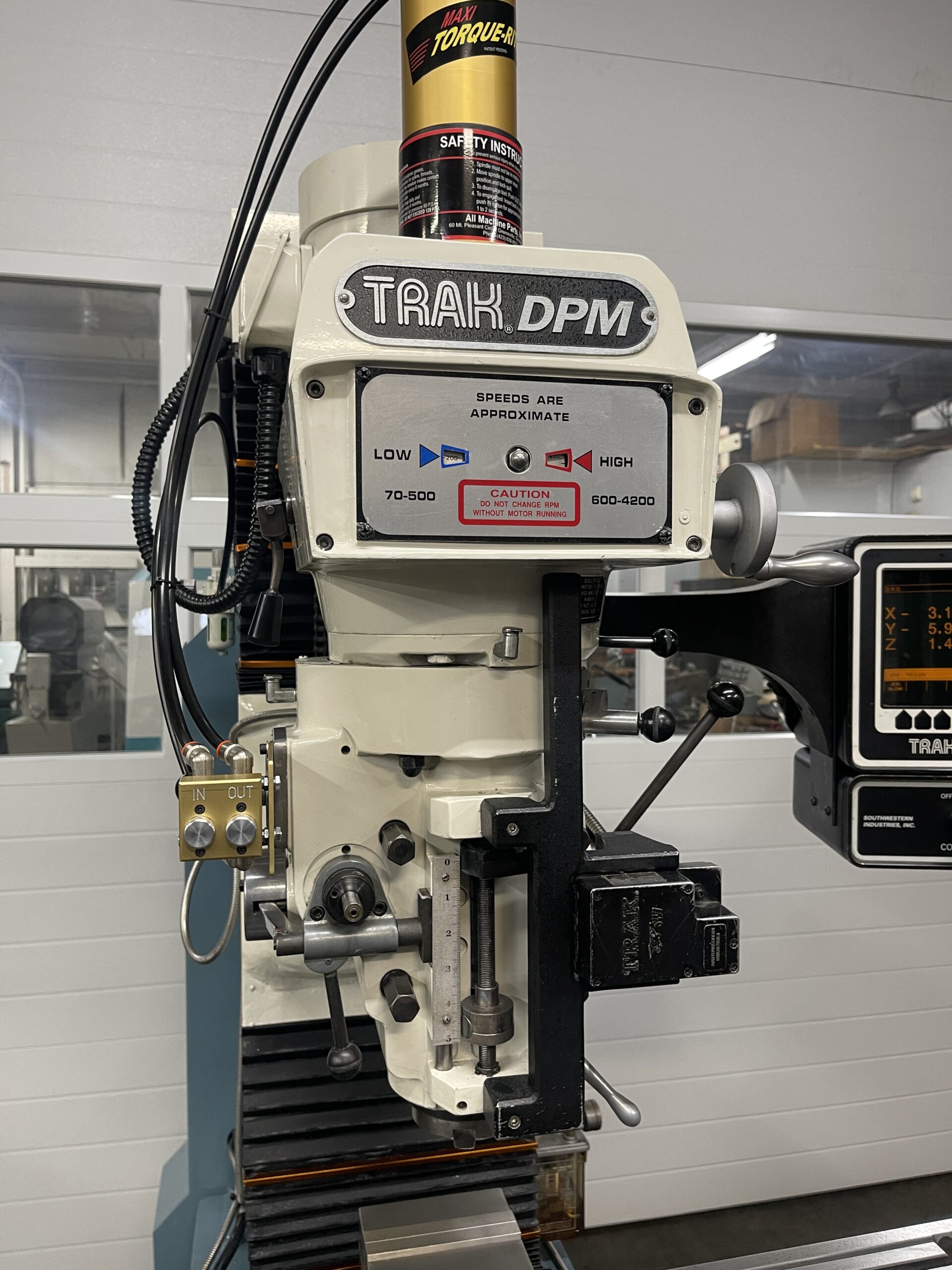 SWI TRAK  DPM 3 AXIS CNC BED MILL W/ TRAK A.G.E. 3 - CNC CONTROL - Image 10